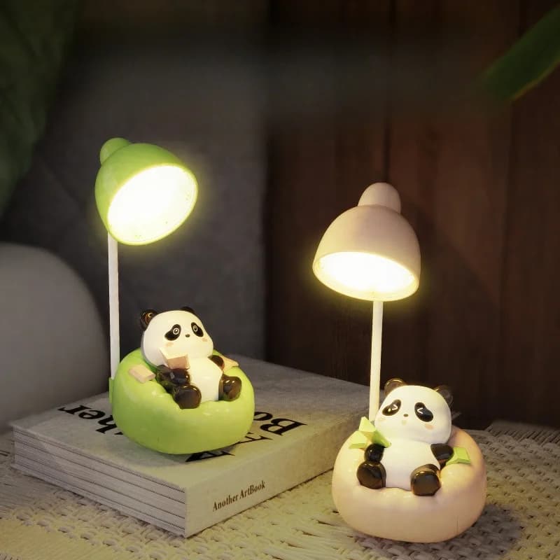スマホスタンド付き パンダ LEDデスクライト
